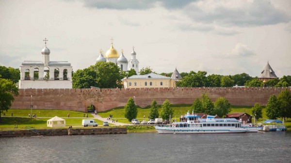 10 самых красивых городов России для путешествия с Ozon