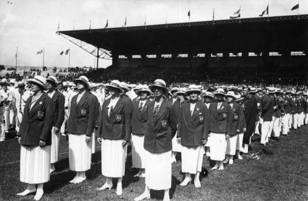 Сто лет тому назад: посмотрите на кадры с церемонии открытия Игр в Париже в 1924 году