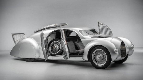 Audi возродила суперкар из 1930-х, которого никогда не было