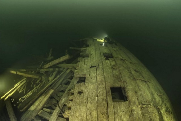 Затонувшие корабли на дне Балтийского моря (26 фото)